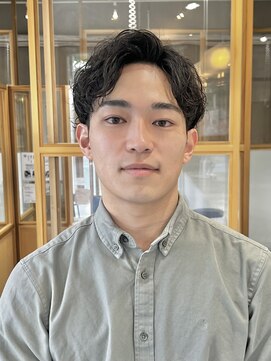 フェリアファム 北千里(FERIA fam) シャドウパーマ