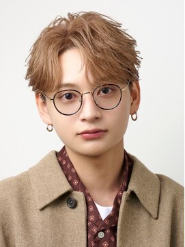 オーシャントーキョー 原宿(OCEAN TOKYO) ニュアンスフェザーショートセンターパートメンズカット