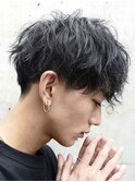 難波ツイストパーマメンズスパイラルパーマフェザーショート色気