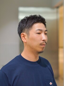 フーチー クーチー アマティー 豊中店(FUCHI KUCHI amati) 大人メンズ短髪ショートヘア