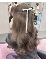 ザ パス 大名店(the path)&nbsp;くすみベージュ/ブリーチなしダブルカラー/ヘアアレンジ