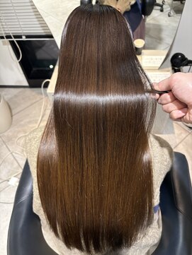 ナイン バイ アソビ 銀座(Nyne by asobi) 髪質改善／縮毛矯正／白髪染め／美髪／銀座／酸性ストレート