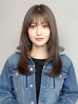 忙しい30代に人気！越谷の時短セミロング×ヘーゼルグレージュ