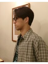 ヒントステーション フォーメンズ(HINTSTATION for Men's)&nbsp;〈浅草 半個室〉 センターパート/ナチュラル
