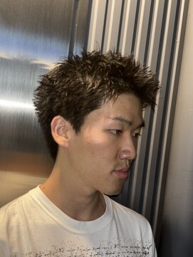 エルエー 大津店(L.A) 刈り上げないスパイキーショート