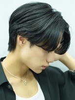 トラスト ザ バーバー 東京駅日本橋店(TRUST the Barber) センターパート/ニュアンスパーマ/メンズヘア