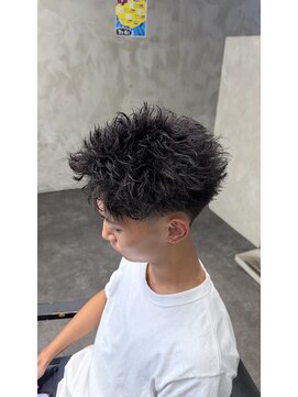 クロー(CROW) スパイキーショート