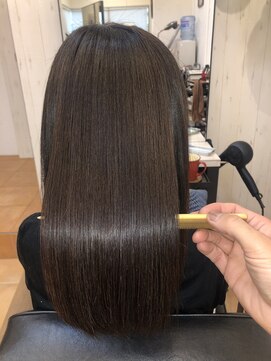 アコンプリッシュ 代官山 恵比寿(accomplish) ミルキーアクアミネコラ