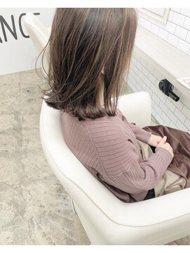 ニド(2do) シルキーハイライトベージュ