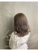 レアング(LeAng)&nbsp;グレージュカラー