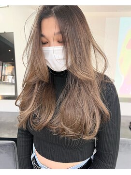 ルーヴェ(LOWE) 【なつみ】色っぽいレイヤーとココアブラウングラデーション