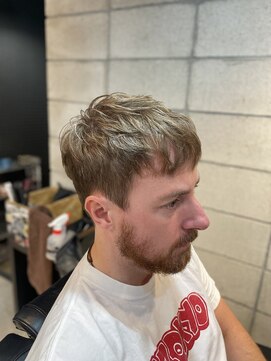 フランクスバーバー アンド ビアークラブ(FRANK'S BARBER and BEER CLUB) くせ毛束感ベリーショートF