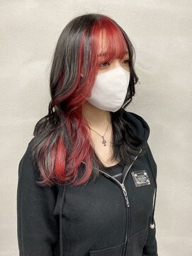 イロハ(IROHA) レイヤーカット×赤黒カラー