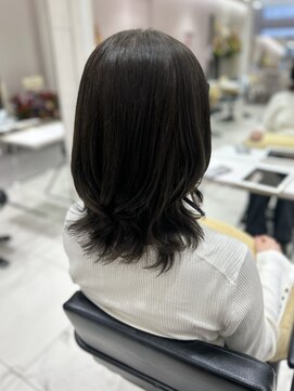 アフロート トウキョウ(AFLOAT TOKYO) 【高木美緒】20代30代40代/艶感カラー/透明感カラー