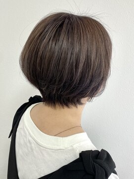 エイト ネクサス店(No.8) 【20代、30代、40代、50代オススメ】＊丸みショート＊