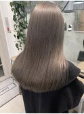 乾かすだけでキマる髪/馴染むハイトーンパールグレージュ