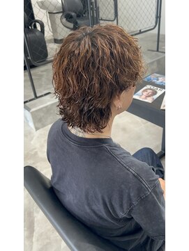 ジェントル(GENTLE) 緩め縦落ちスパイラルパーマ