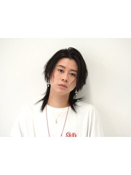 ヘアとのバランスを見極め、骨格/顔パーツに合わせた最もかっこよく見える眉に！【心斎橋駅5分/新町/本町】