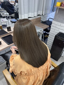 モク(mok) 透明感アッシュベージュ