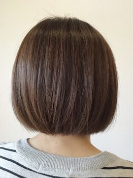 ヘアスペース ヴィオレットフルール(Violette Fleur)の写真/【猪野】ミセス世代に人気◎丁寧なカウンセリングでなりたいスタイルを叶える♪高い技術が人気のヒミツ!