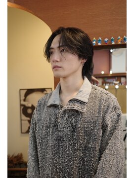 エディ(Edy) メンズセンターパートカルマヘア韓国ヘアニュアンスパーマ岡山