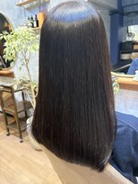 ビスケ(BiSKe)&nbsp;【美髪縮毛矯正再現性100%】ストレートロング×ショコラブラック