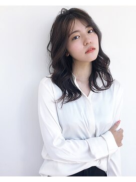サロン(Salon) ミディアムウェーブ