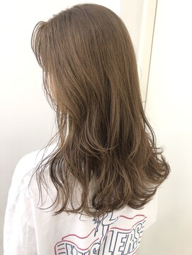 ラパンセヴェール(LA PENSEE VERT) 大人のハイトーン×レイヤーカット