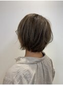 伸ばしかけヘア/小顔ショートオリーブカラー大人かわいい