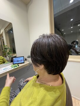 コノアラボ 守谷店(Conoah labo) 大人ヘルシープレミアムカラー　シンプルショート