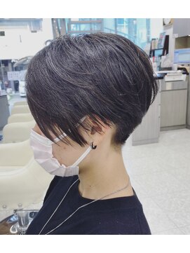 ル サロン リーカ 高見ノ里駅前本店(Le’Salon RYiCA) ハンサムショート