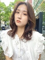 ビュートリアム 南青山(BEAUTRIUM)&nbsp;前髪なし ミディアムレイヤー骨格カバー イルミナカラー30代40代