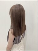 ナチュラルストレート×ベージュアッシュ