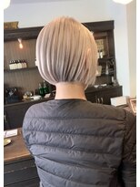 シフト ニュートラル(SHIFT N)&nbsp;ホワイトベージュ