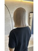 切りっぱなし×ホワイトブロンド
