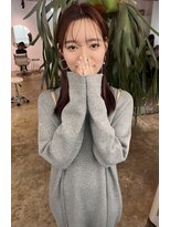 マド(Mado)&nbsp;ボルドーカラーのミディアムヘア