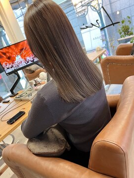 ルイス(Luis) シルバーローグレイ