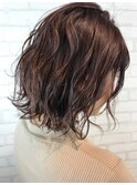 フェミニンボブ