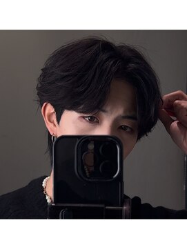 スキル ミナム 表参道(SKILL MiNam) 毛流れセンターパート