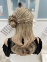 ホワイト 東京新宿店(White) くるみちゃんヘア