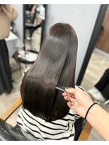 ダーツ(darts)&nbsp;darts_Ukyo/透き通るアイスラテカラー！髪質改善でさらさらに！