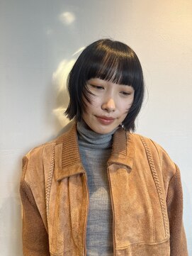 ソウス(SOURCE) ショートボブ