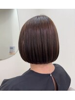 ネウィ 広島(newi) ボブ × オリーブベージュ