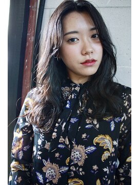 ロウイ 下北沢(LOAWe) #LOAWe style    「ダークアッシュ」「似合わせカット」