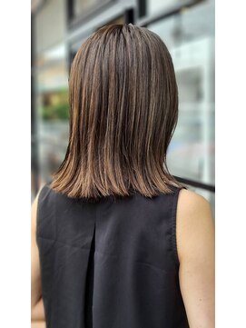 ディードア ヘア ヴィジョン(Ddoor hair vision) ハイライト×オリーブベージュ