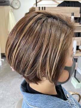 クート(ku-to) 骨格補正ショートボブ×ハイライト×白髪染めも人気◎