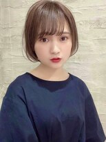 ラフ(Laff) 新宿 大人かわいい 20代30代40代 丸みショート切りっぱなしボブ