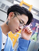 ビンゴ(BINGO)&nbsp;黒髪アッシュブラックバリカンアートツーブロック刈り上げ]