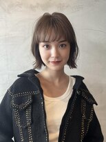 ヒュージ 三軒茶屋(huge)&nbsp;くびレイヤー/前髪/小顔カット/韓国ボブ/グレージュ