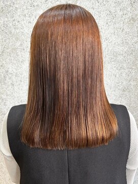 ガーディナ(Gardina) 縮毛矯正ストレート　髪質改善　オレンジブラウン　ロングヘア